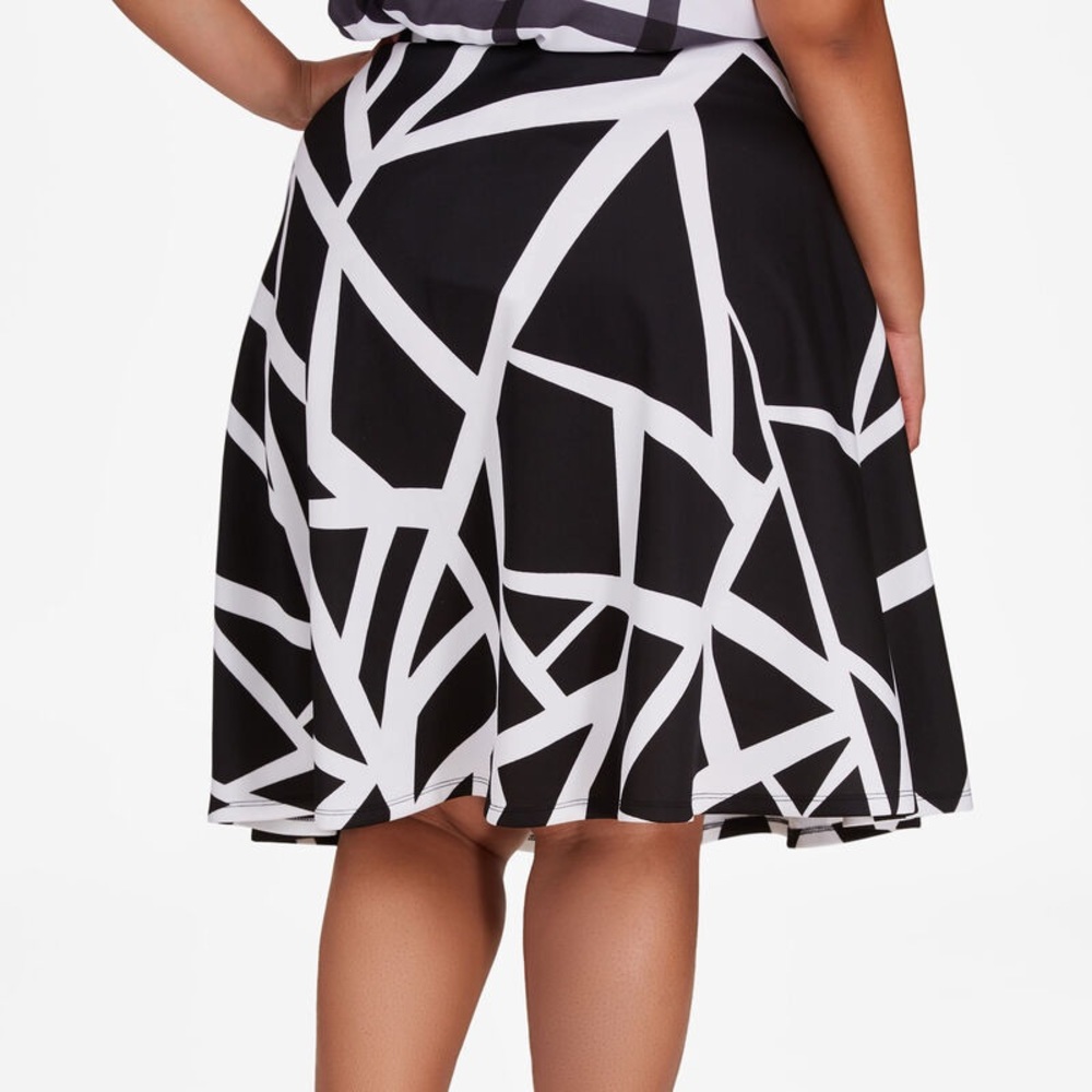 CONTRAST PRINT A LINE SKIRT